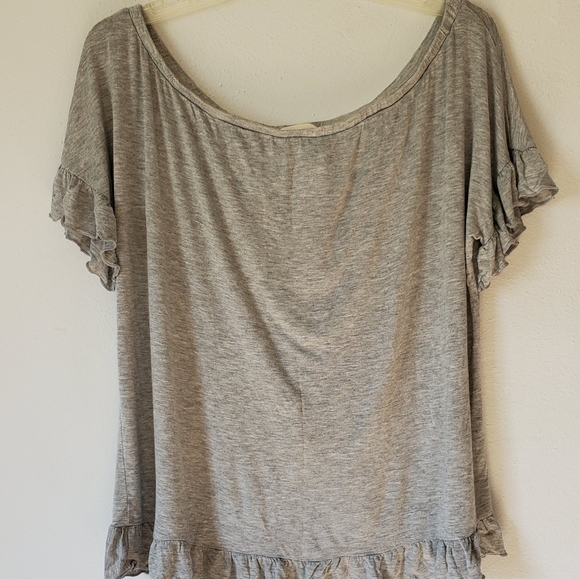 Fantastic Fawn Tops - Fantastic Fawn/ Gray Ruffle Crop Tee